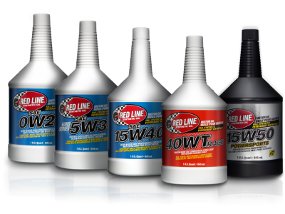 Мастило RED LINE OIL — преміальний захист і максимальна продуктивність двигуна